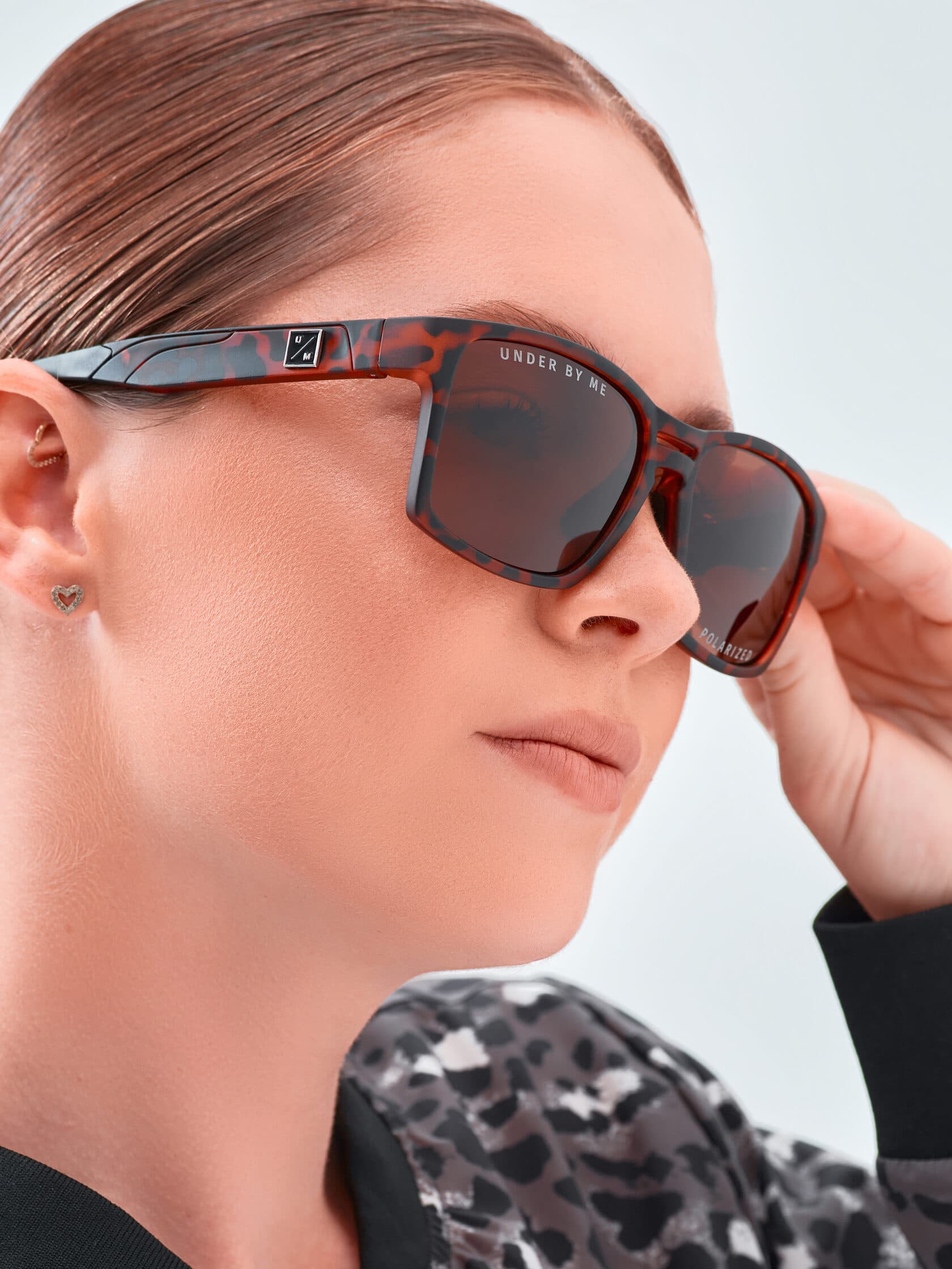 Солнцезащитные спортивные очки UNDER BY ME Classic leopard polorized Brown 13
