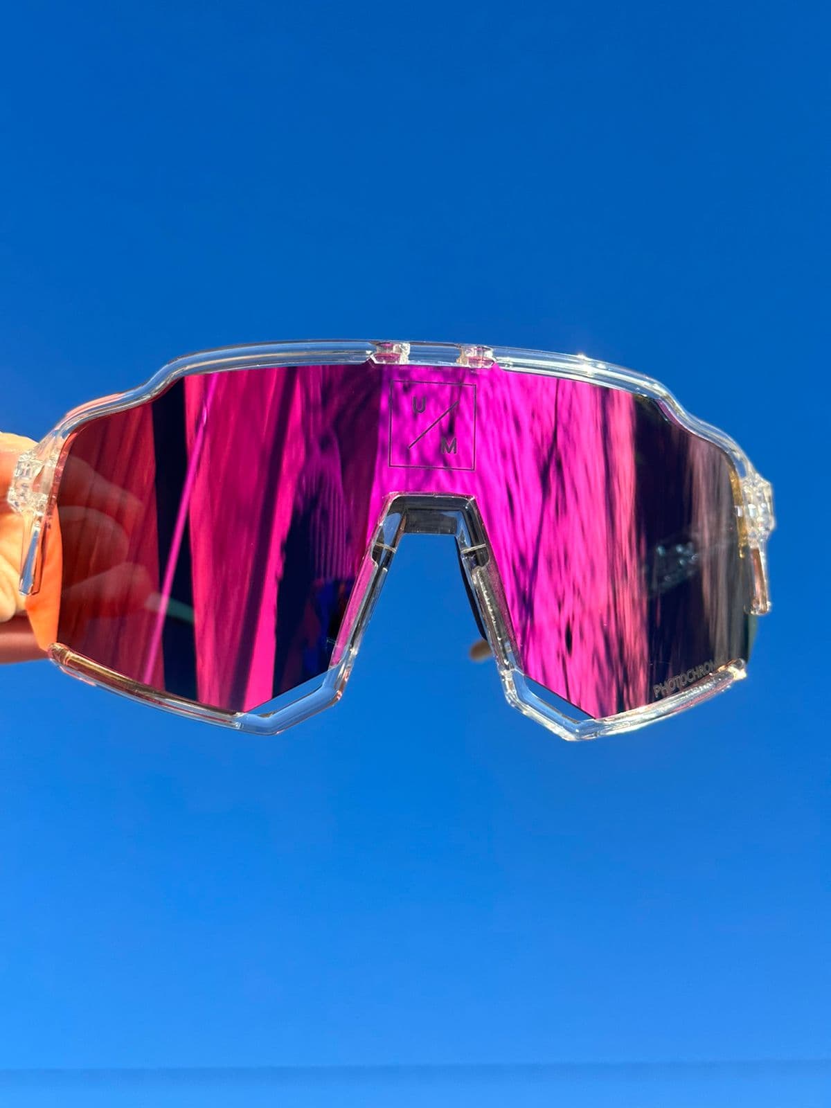 Линза фотохромная для очков UNDER BY ME Aerospace photochromic Pink 9