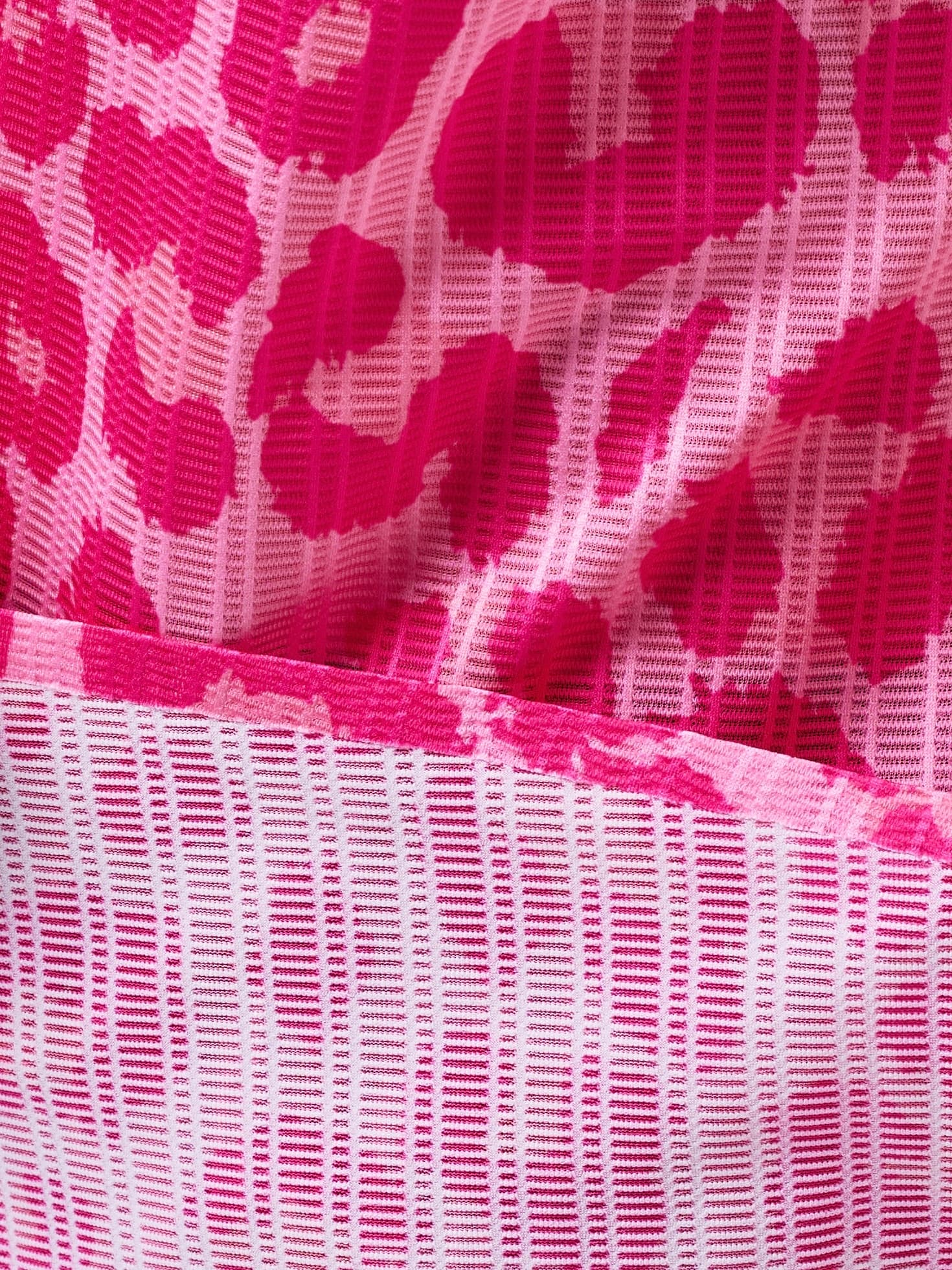 Майка UNDER BY ME Olympic Pink Leo унисекс 10