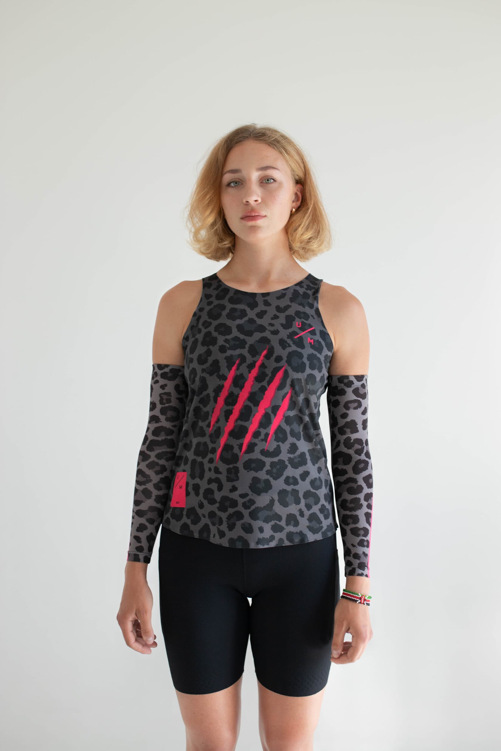 Рукава UNDER BY ME Grey Leo 4