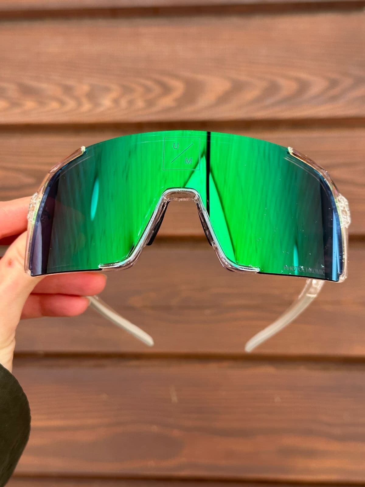Солнцезащитные спортивные очки UNDER BY ME transparent photochromic Green 10