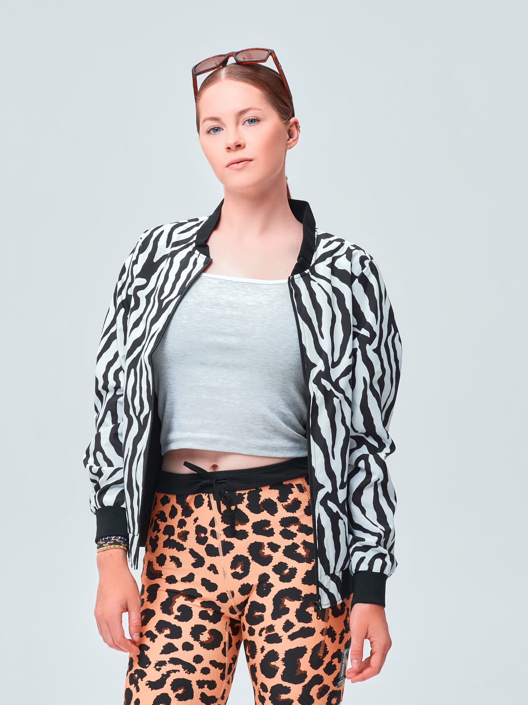 Бомбер UNDER BY ME Zebra унисекс