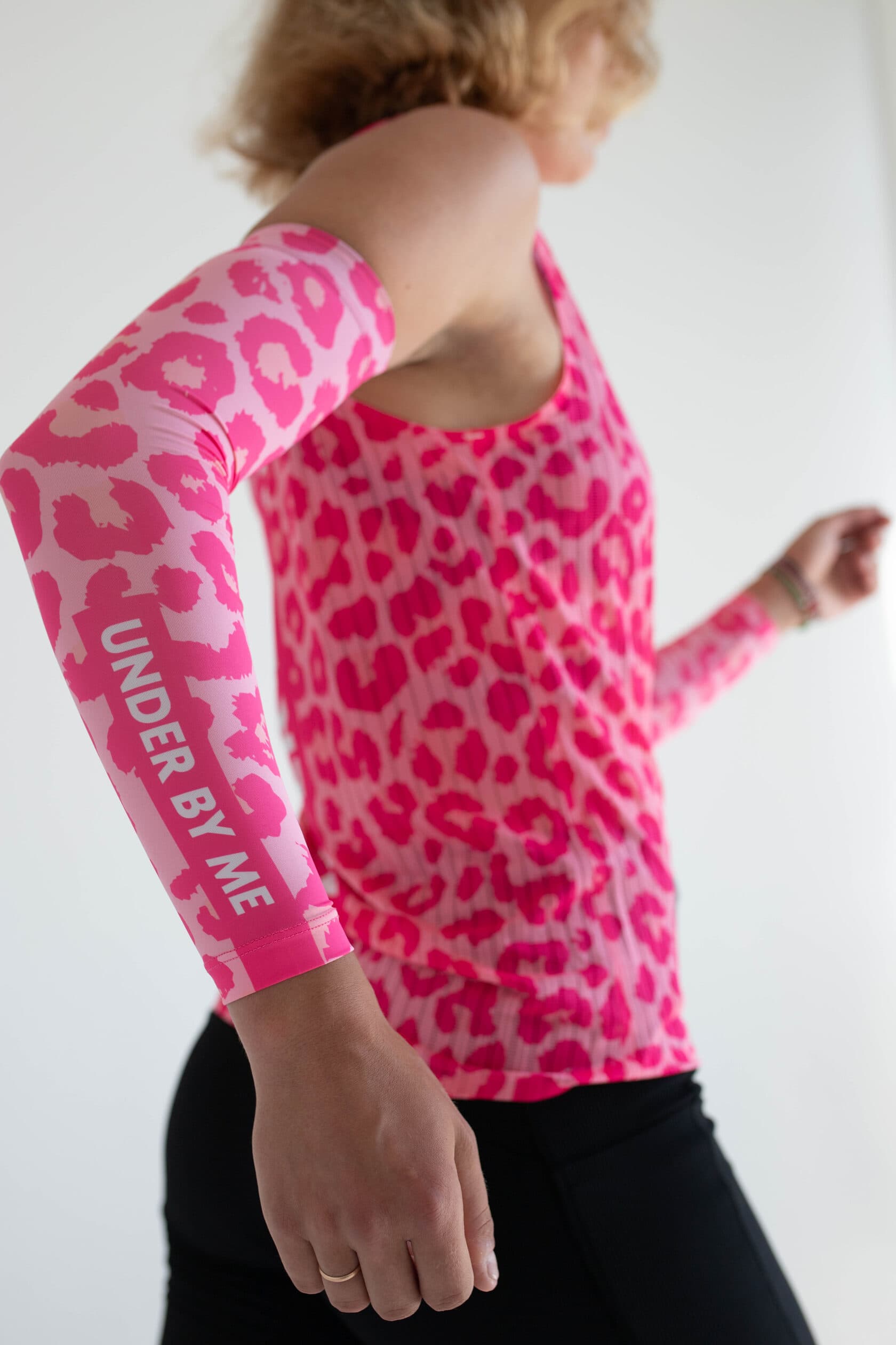 Рукава UNDER BY ME Pink Leo 5