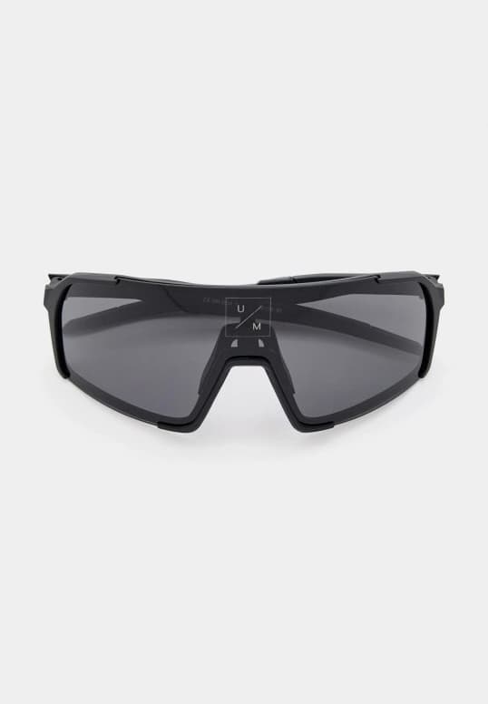 Солнцезащитные спортивные очки UNDER BY ME Black