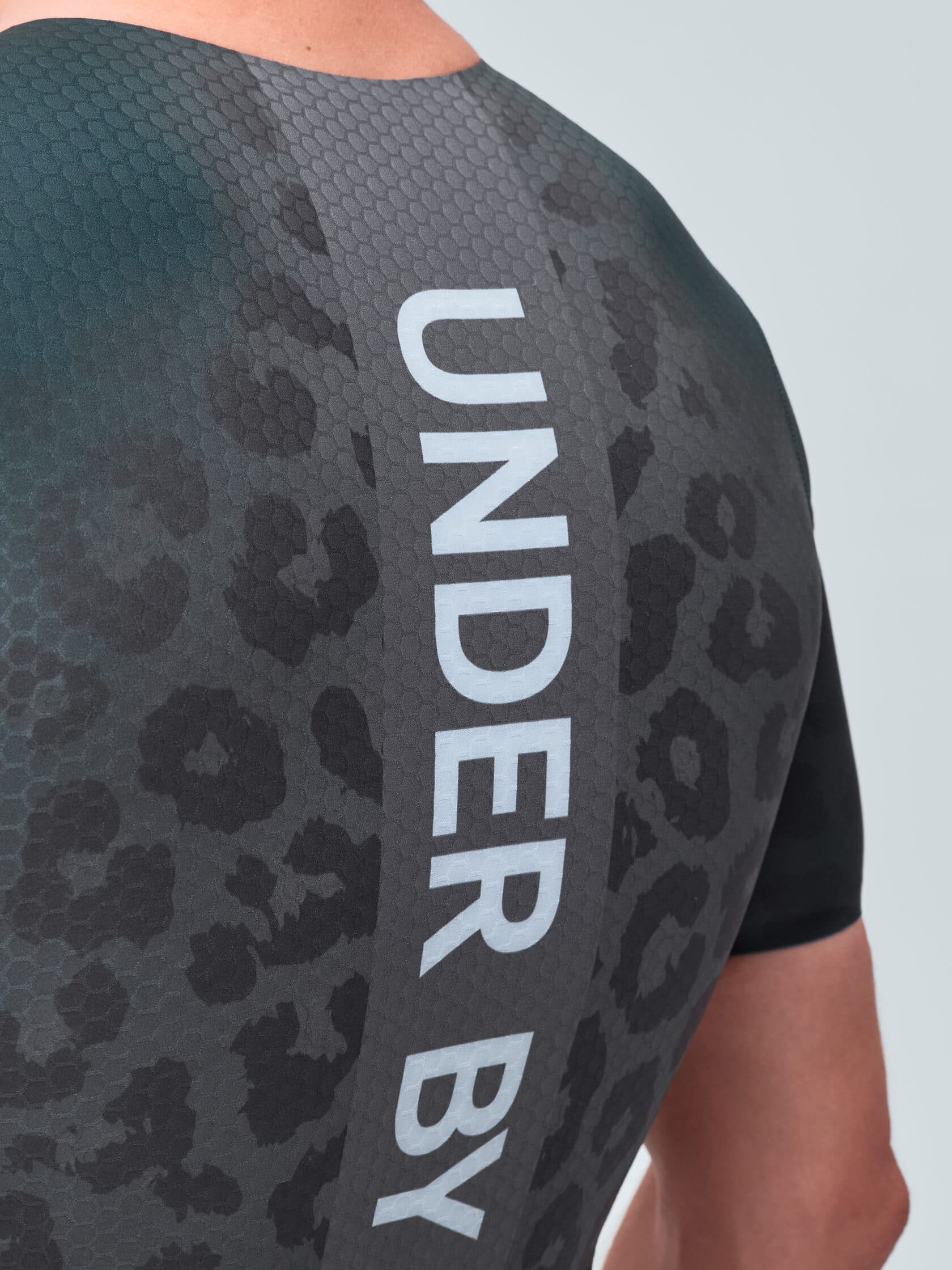Трисьют UNDER BY ME Grey Leo Alex мужской 12