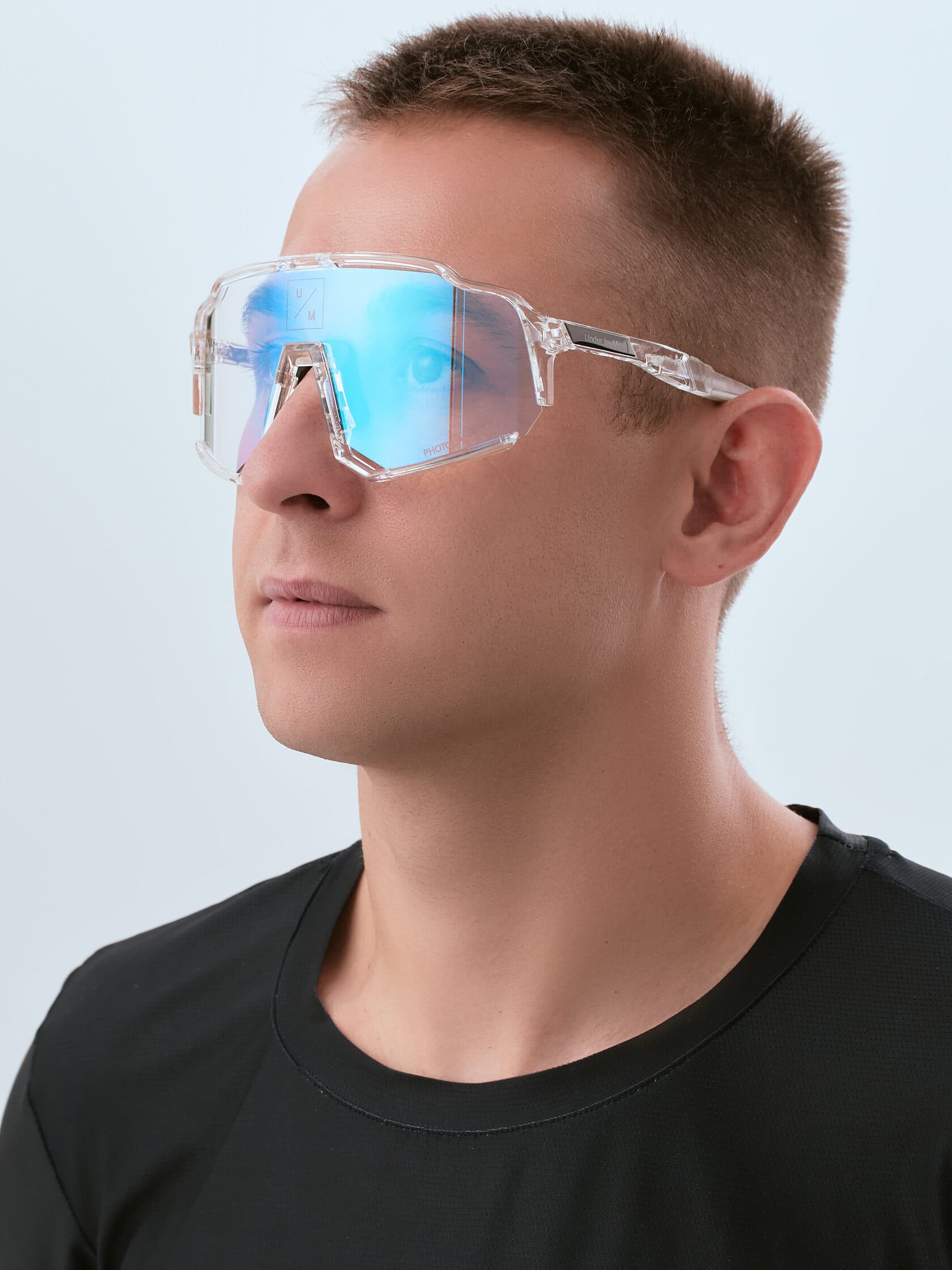 Солнцезащитные спортивные очки UNDER BY ME Aerospace transparent photochrom Blue 9