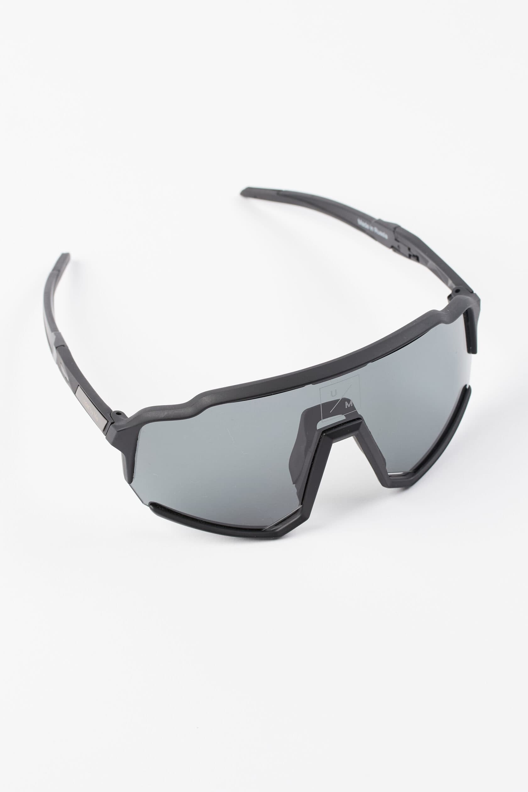 Солнцезащитные спортивные очки UNDER BY ME Aerospace polarized Black