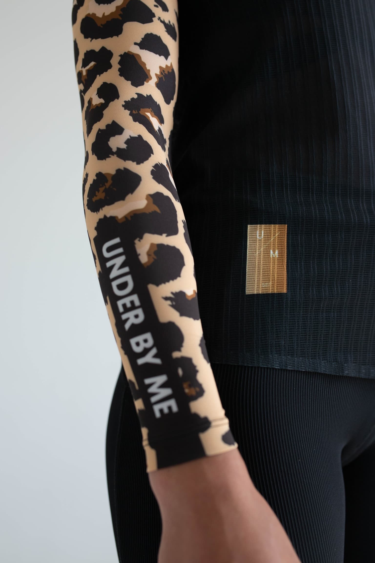 Рукава UNDER BY ME Leopard 9