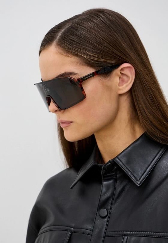 Солнцезащитные спортивные очки UNDER BY ME photochrom Leopard 12