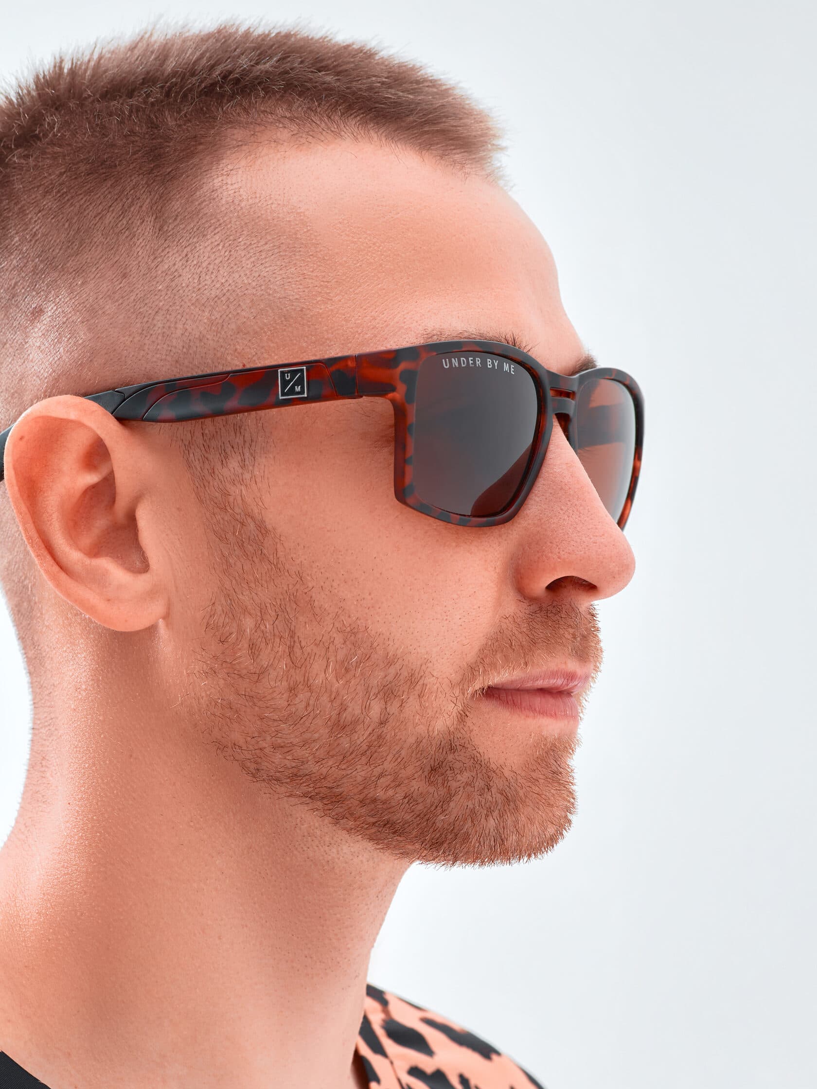 Солнцезащитные спортивные очки UNDER BY ME Classic leopard polorized Brown 9
