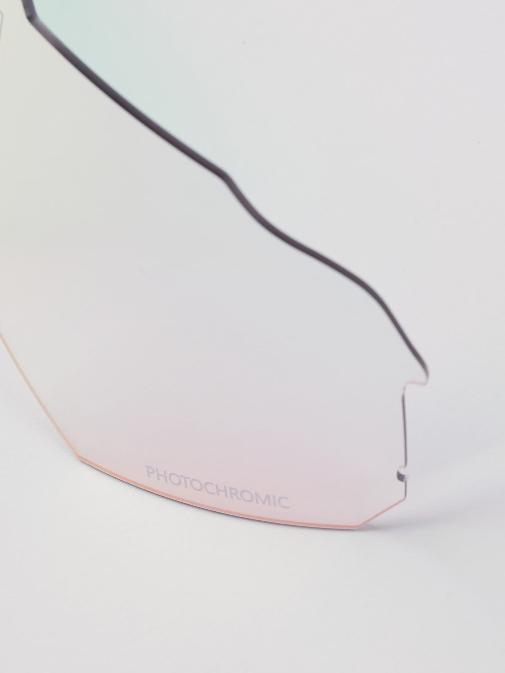 Линза фотохромная для очков UNDER BY ME Aerospace photochromic Pink 3
