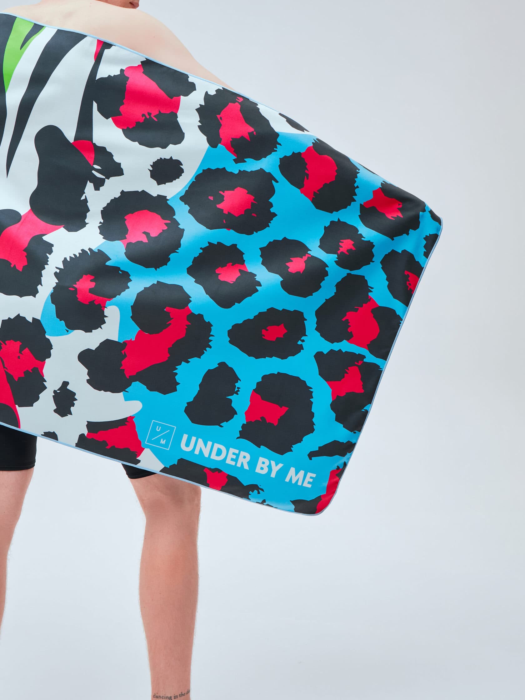 Быстросохнущее спортивное полотенце для тренировок UNDER BY ME Multicolor 3