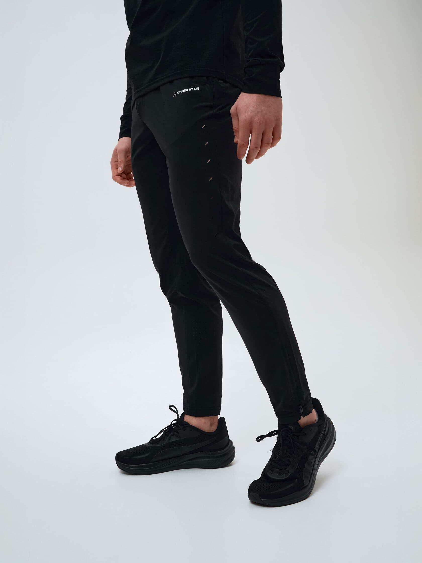 Штаны беговые UNDER BY ME Black мужские (M)