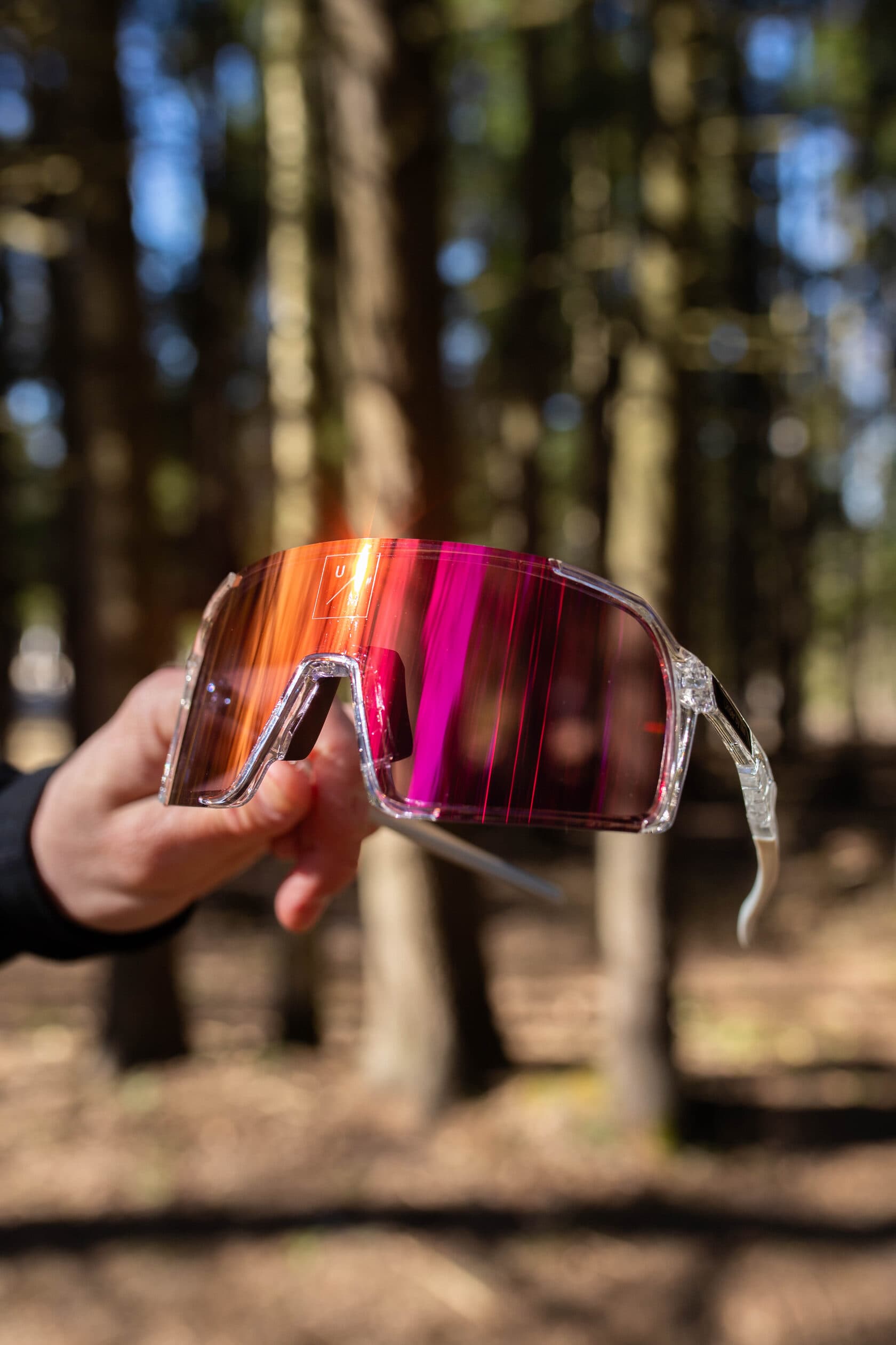 Солнцезащитные спортивные очки UNDER BY ME transparent Red 12