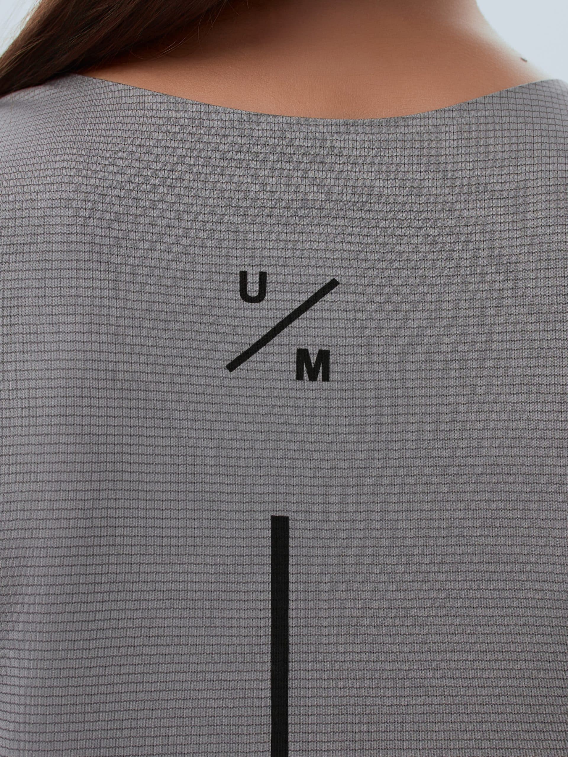 Майка UNDER BY ME Grey Graphite женская 7