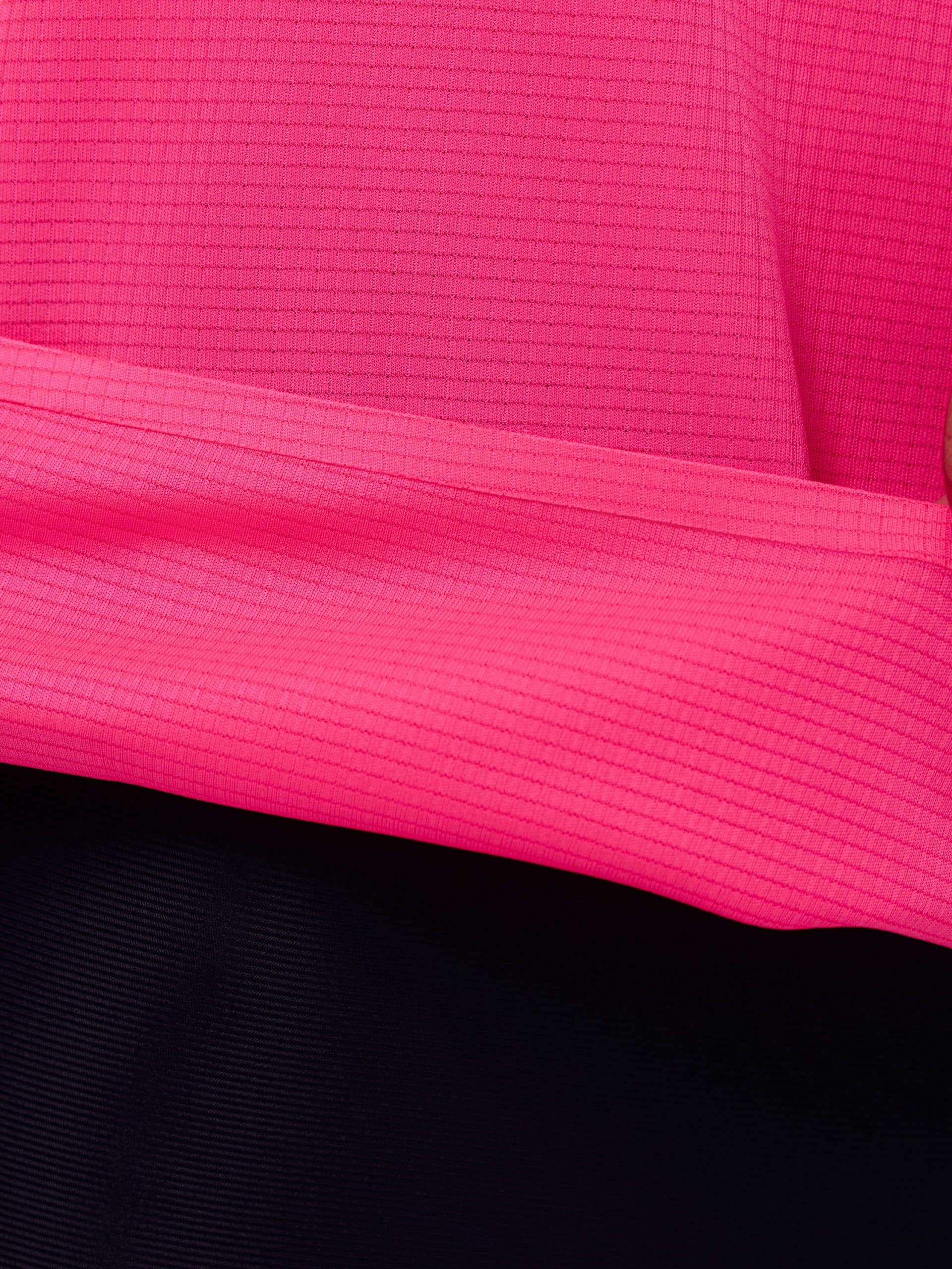 Майка UNDER BY ME Neon Fuchsia женская 15