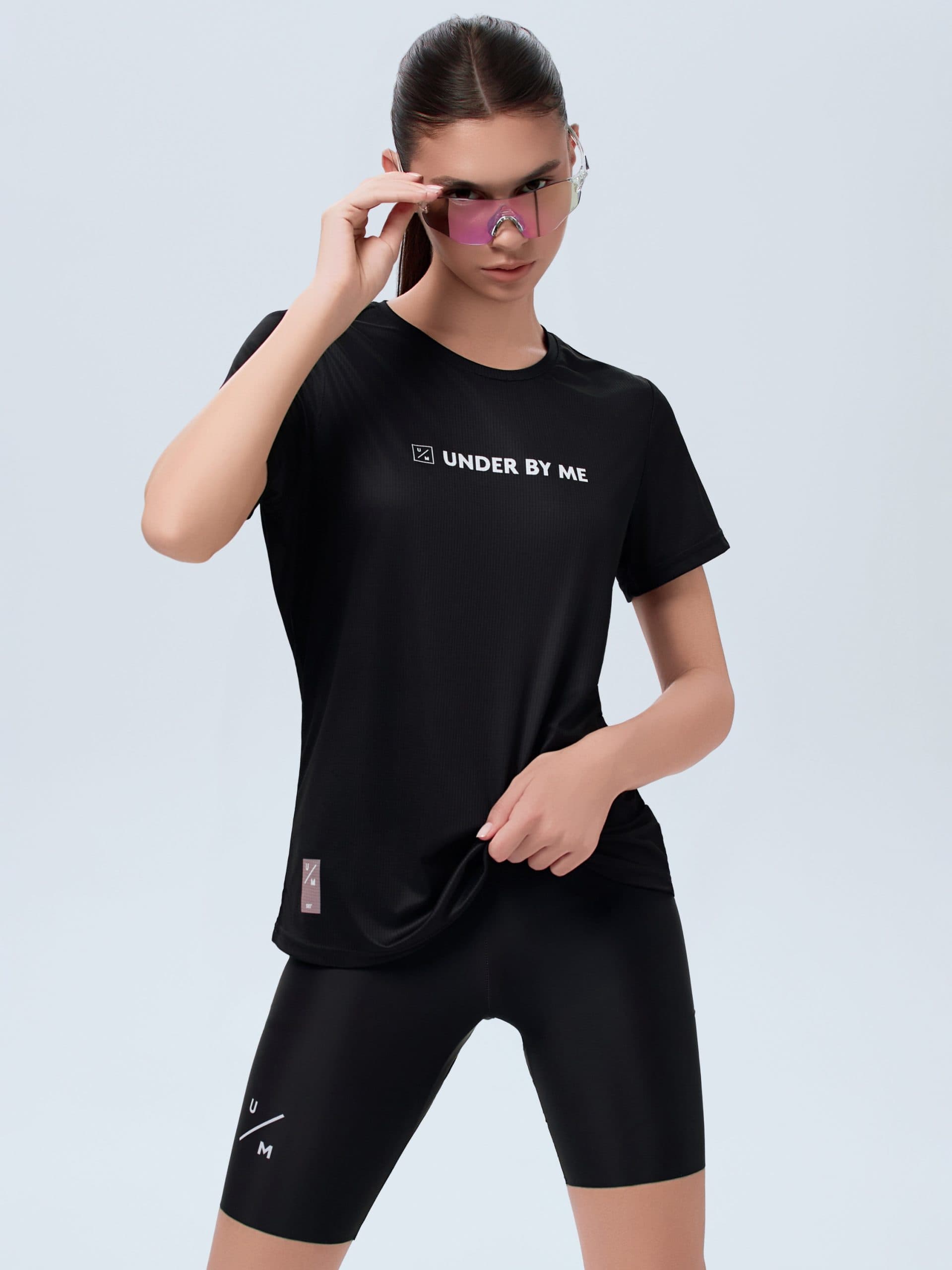 Футболка UNDER BY ME Obsidian Black женская 3