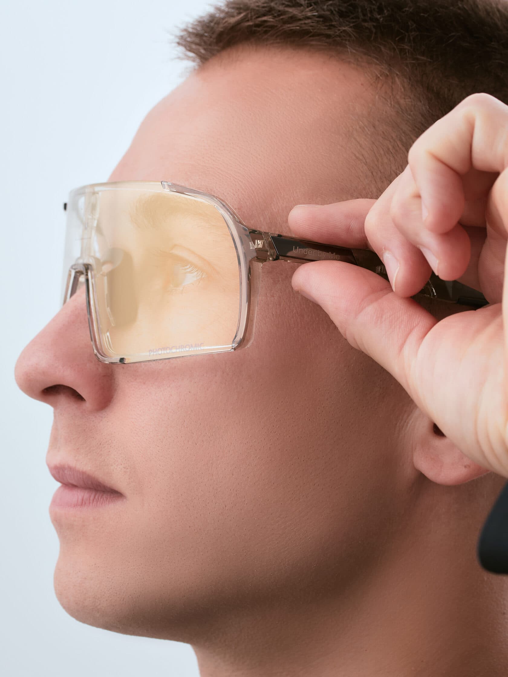 Солнцезащитные спортивные очки UNDER BY ME transparent grey photochromic Gold 9